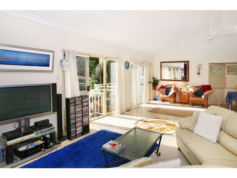 319A Avoca Drive, Green Point NSW 2251