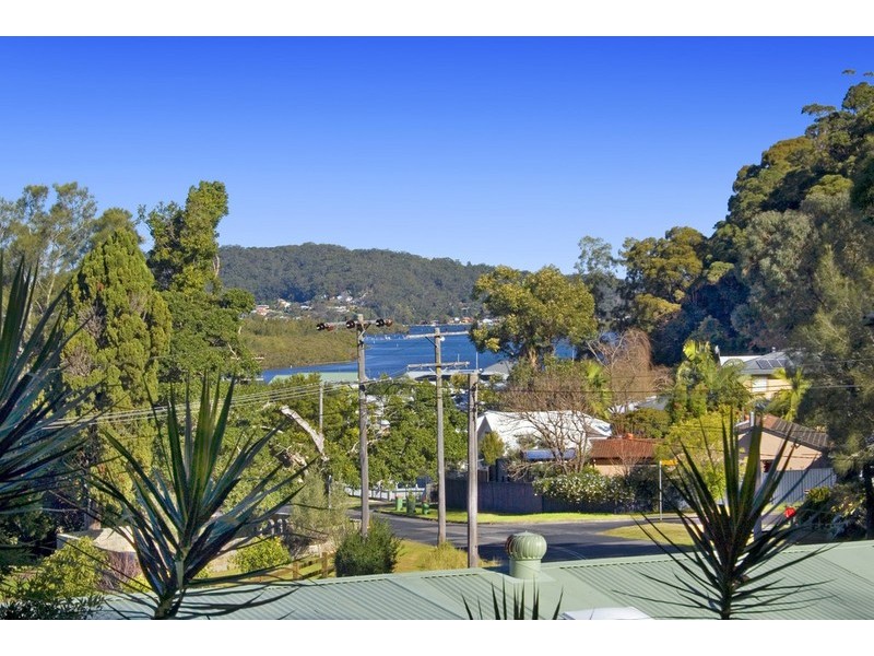 96 Henderson Road, Saratoga NSW 2251