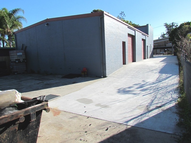 3/16 Laycock Street, Wyoming NSW 2250