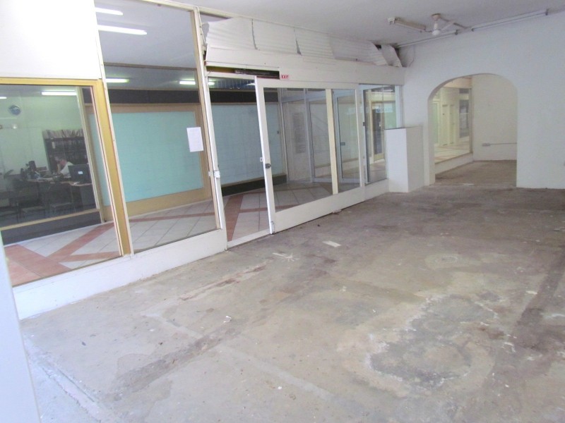 Shop 2 /201 Mann Street, Gosford NSW 2250