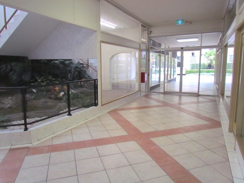 Shop 2 /201 Mann Street, Gosford NSW 2250