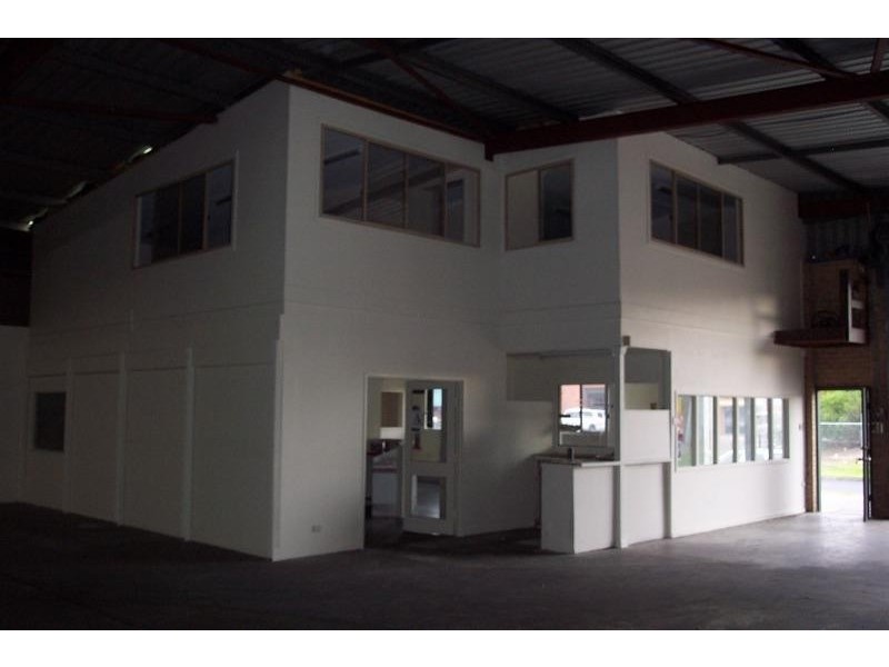 11  Bonnal Road, Erina NSW 2250