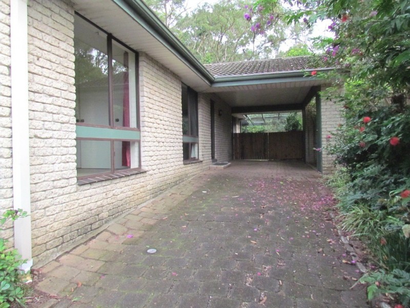 51 Wendy Drive, Point Clare NSW 2250