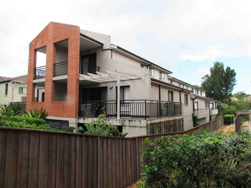 6/7 Shortland Street, Gosford NSW 2250