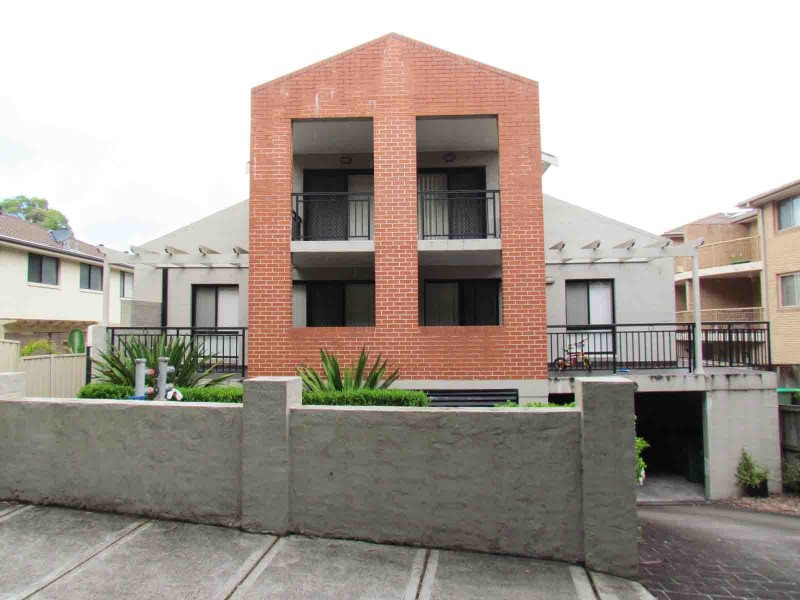 6/7 Shortland Street, Gosford NSW 2250