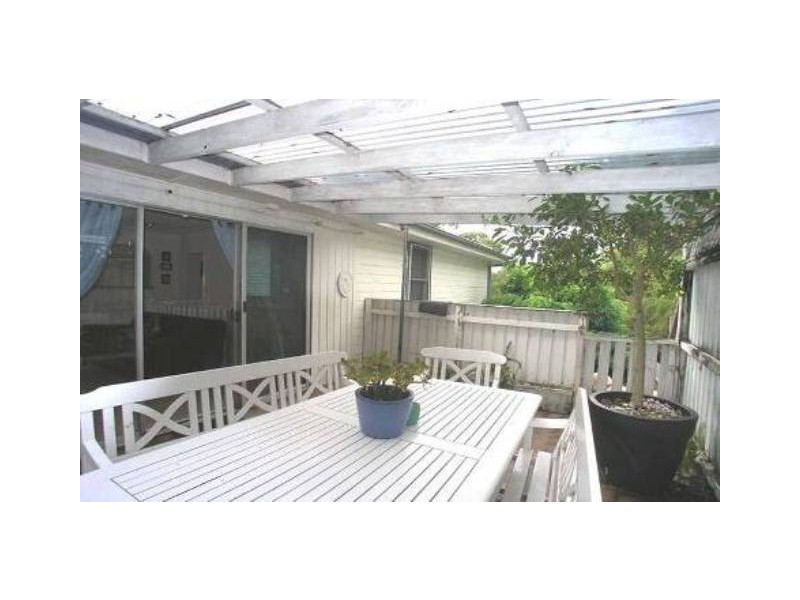 9 Kimpton Place, Wyoming NSW 2250