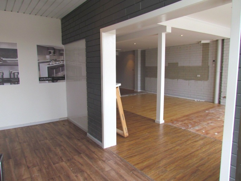 2/225 Central Coast Hwy, Erina NSW 2250