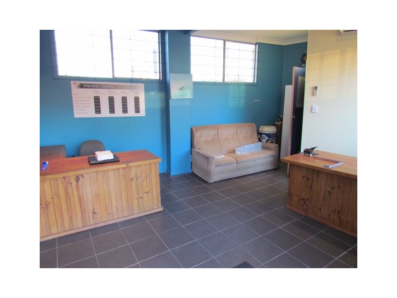 434 Pacific Highway, Wyoming NSW 2250