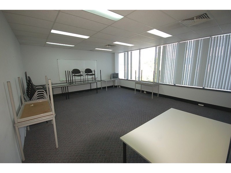 5 Watt Street, Gosford NSW 2250