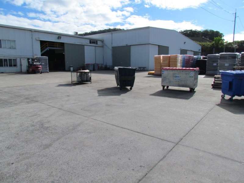 7 Bowen Crescent, West Gosford NSW 2250