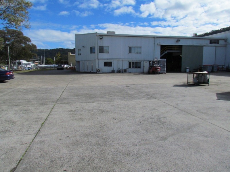 7 Bowen Crescent, West Gosford NSW 2250