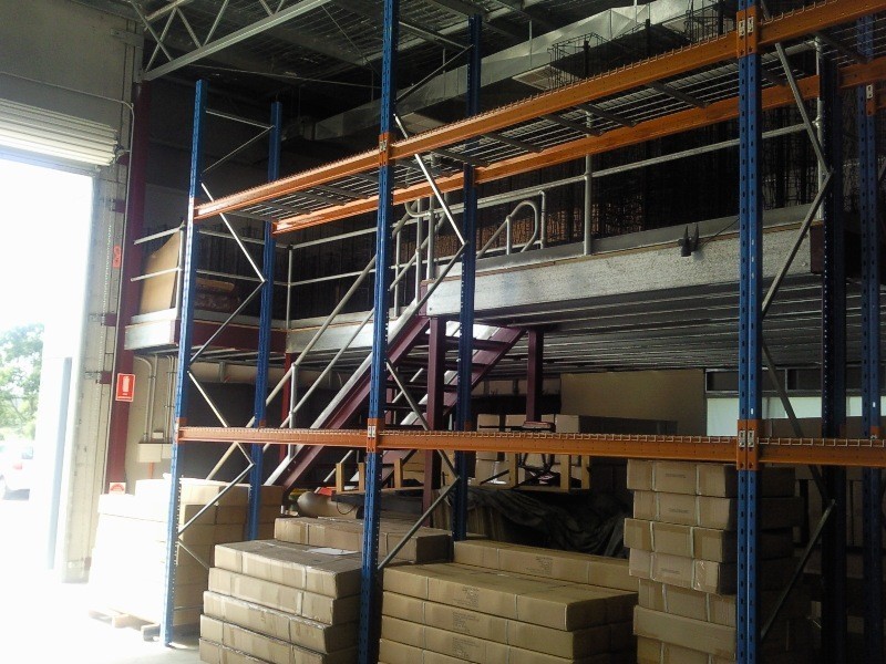 1/2 Teamster Cl, Tuggerah NSW 2259