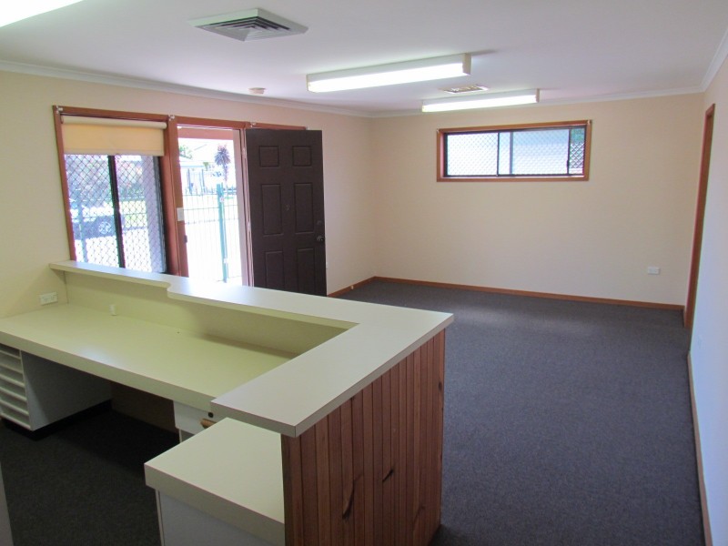 30 Renwick Street, Wyoming NSW 2250