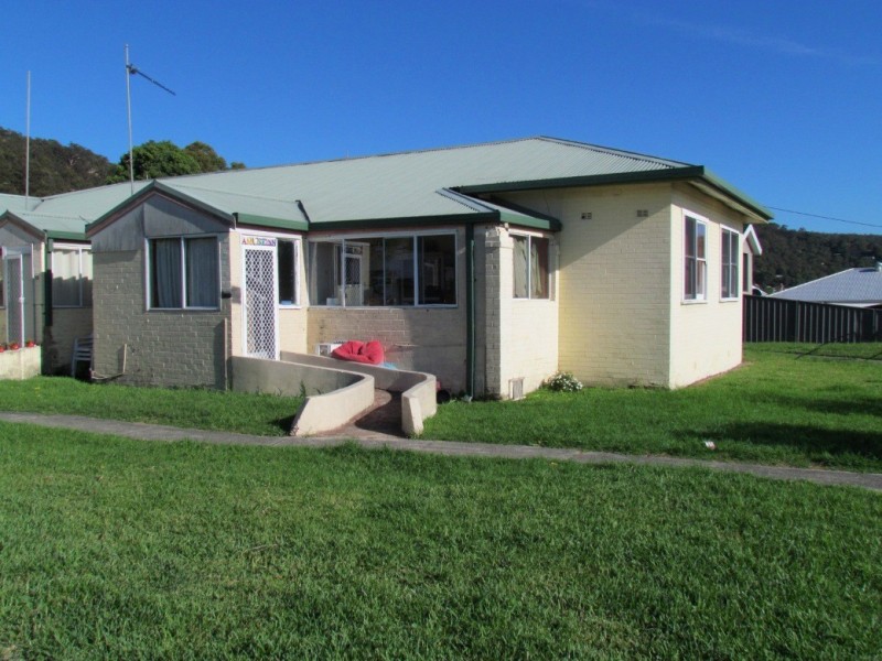 7/4 Couche Cres, Koolewong NSW 2256