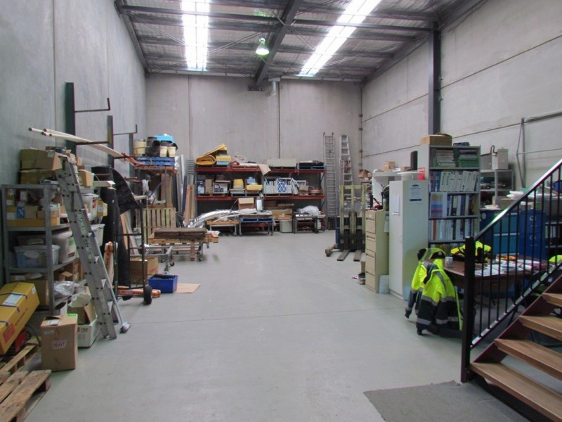 1 / 10 Enterprise Close, West Gosford NSW 2250