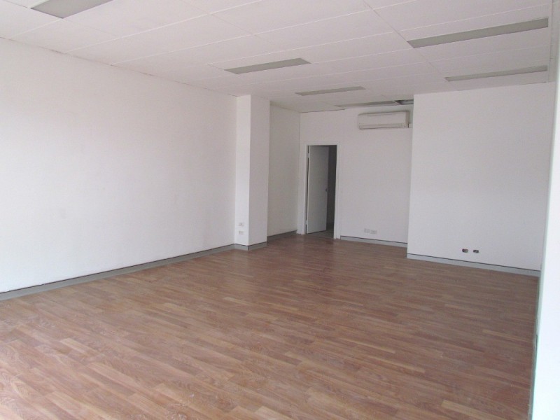 1/8 Karalta Road, Erina NSW 2250