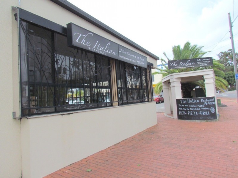 1/8 Karalta Road, Erina NSW 2250