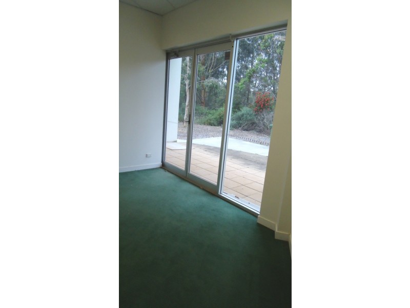 2/2A Bounty Close, Tuggerah NSW 2259