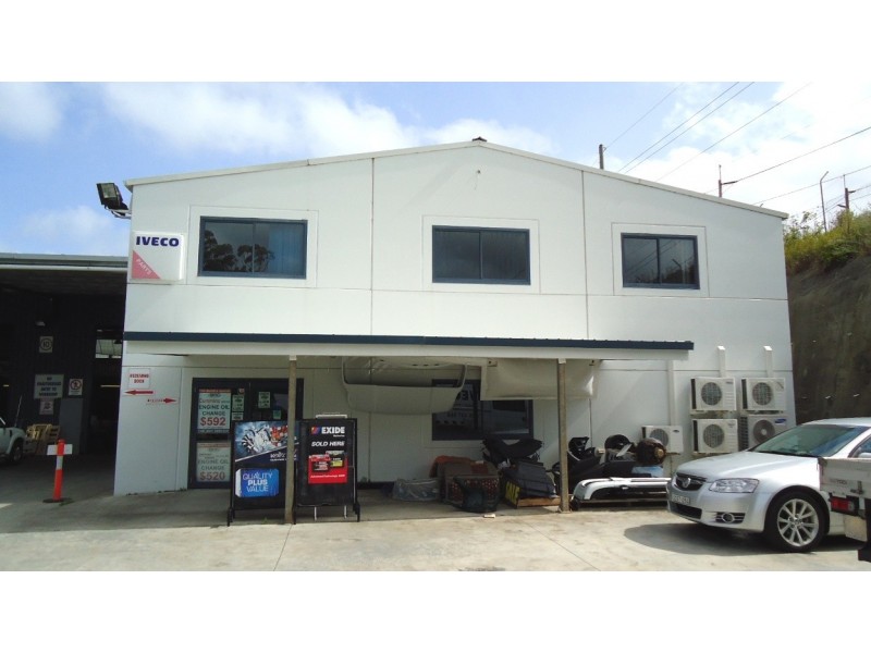 9 Dell Road, West Gosford NSW 2250