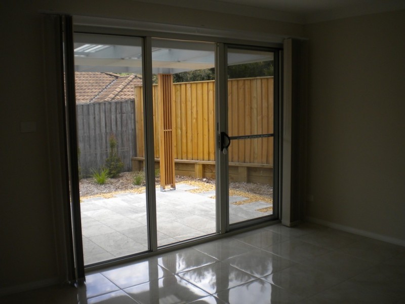 10/9 Harbour Boulevard, Bomaderry NSW 2541