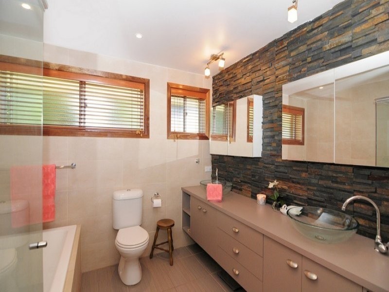 3 Walsh Crescent, North Nowra NSW 2541