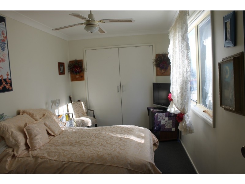 17 Audrey Avenue, Basin View NSW 2540
