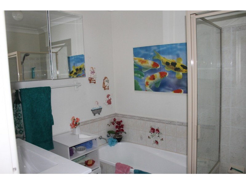 17 Audrey Avenue, Basin View NSW 2540