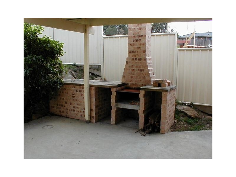 1 Nundah Close, Bomaderry NSW 2541
