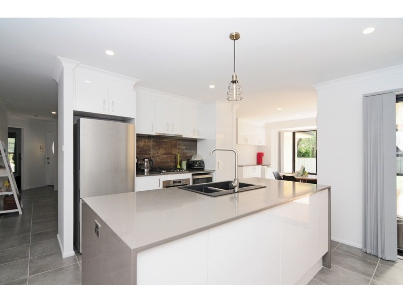 4 Treviso Place, North Nowra NSW 2541