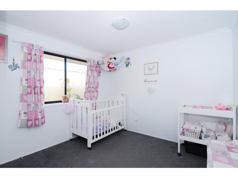 4 Treviso Place, North Nowra NSW 2541