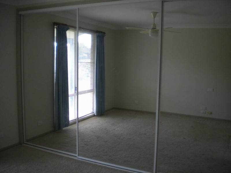 4 Illawarra Circuit, Worrigee NSW 2540