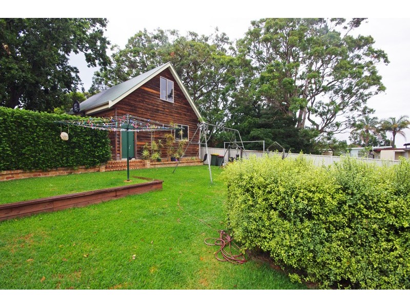 2 Otway Street, Orient Point NSW 2540