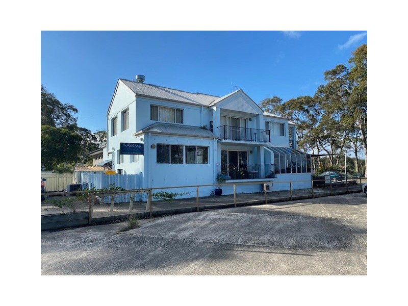 4 Island Point Road, St Georges Basin NSW 2540