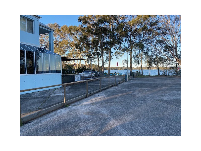 4 Island Point Road, St Georges Basin NSW 2540