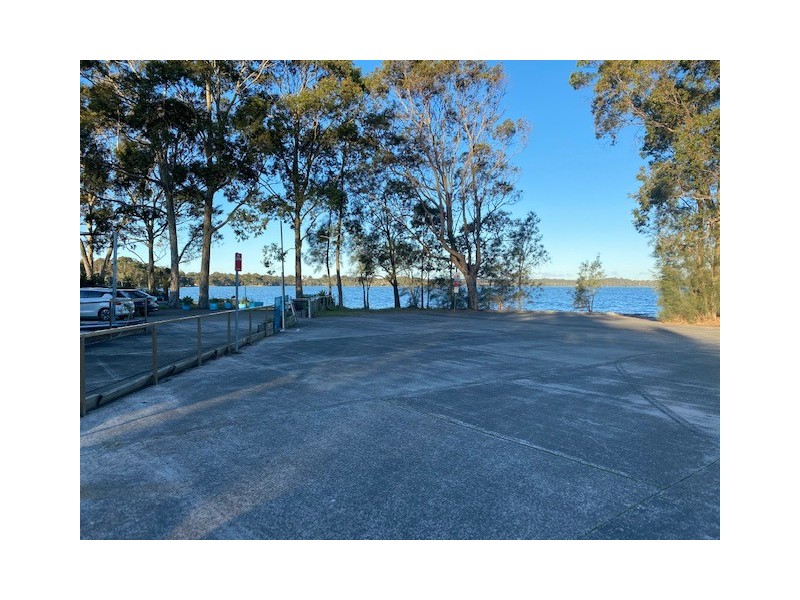 4 Island Point Road, St Georges Basin NSW 2540