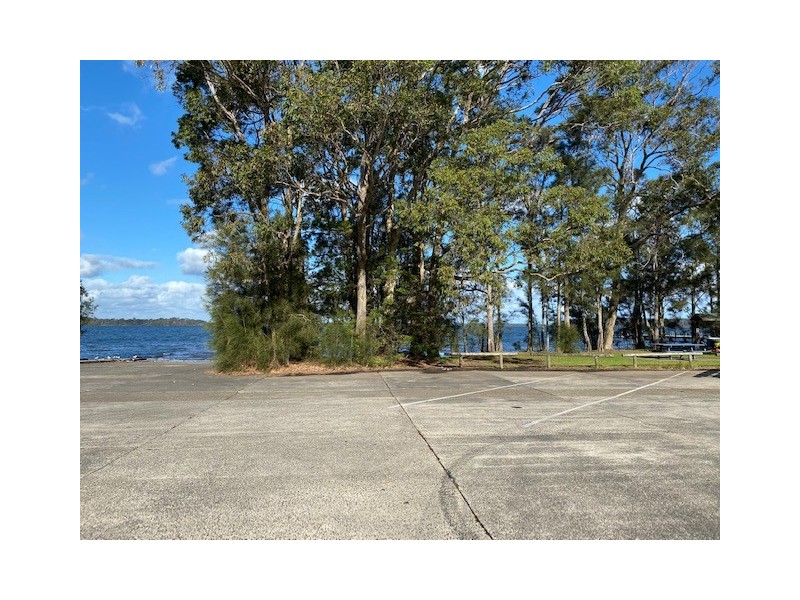 4 Island Point Road, St Georges Basin NSW 2540