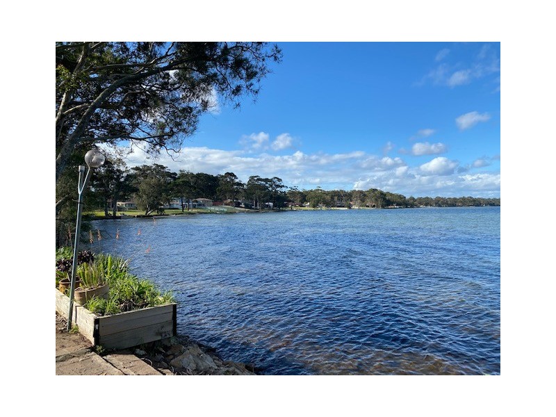 4 Island Point Road, St Georges Basin NSW 2540