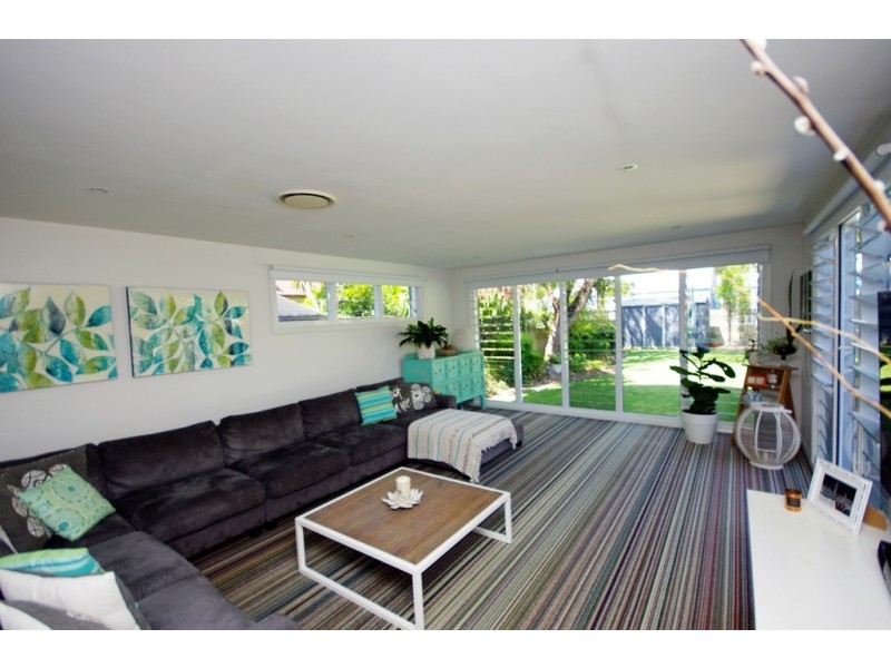 54 Prince Edward Ave, Culburra Beach NSW 2540