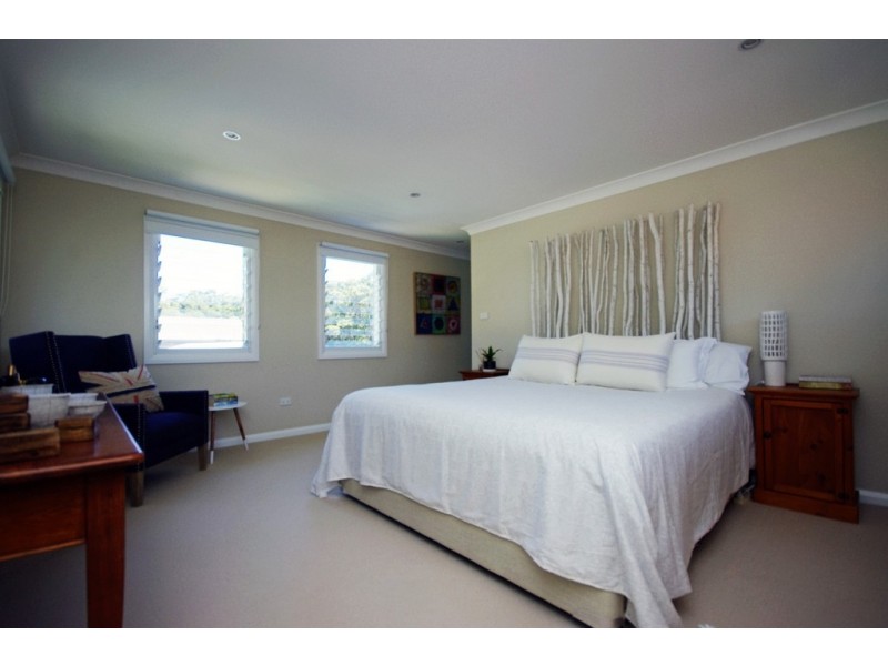 54 Prince Edward Ave, Culburra Beach NSW 2540