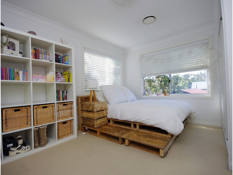 54 Prince Edward Ave, Culburra Beach NSW 2540