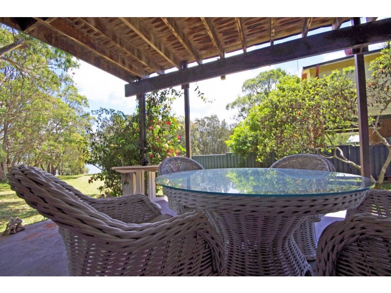 59 Osterley Avenue, Orient Point NSW 2540