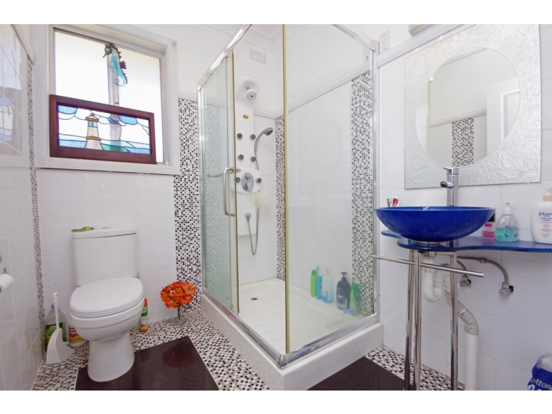 59 Osterley Avenue, Orient Point NSW 2540