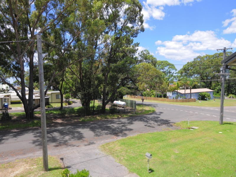 19 Fegen Street, Huskisson NSW 2540