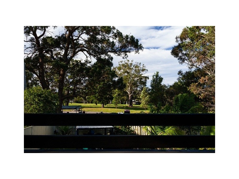 127 Waratah Crescent, Sanctuary Point NSW 2540