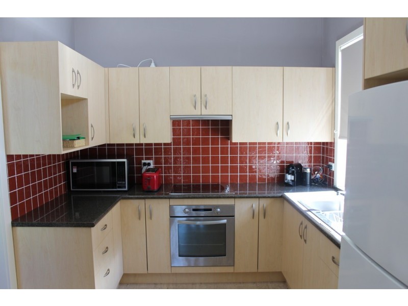 135 Plunkett Street, Nowra NSW 2541