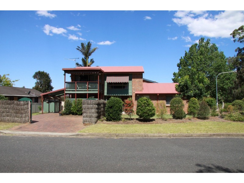 124 Yurunga Drive, North Nowra NSW 2541