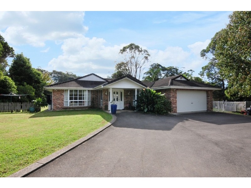 6 Torbin Place, Tomerong NSW 2540