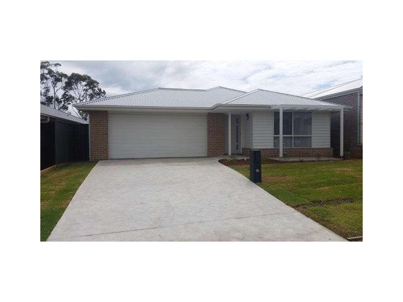 28 TRANSOM STREET, Vincentia NSW 2540