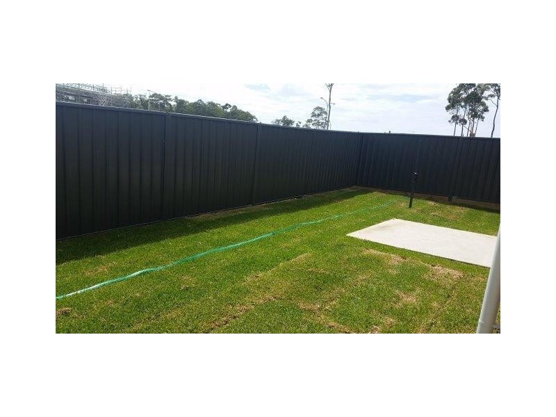 28 TRANSOM STREET, Vincentia NSW 2540