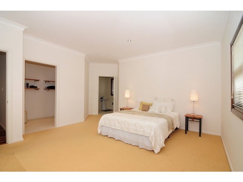 21 BOATHARBOUR DRIVE, Sussex Inlet NSW 2540